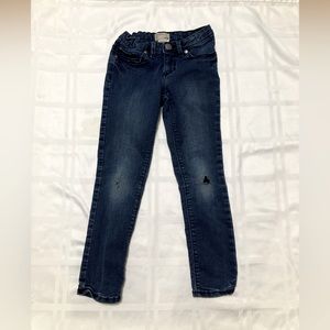 Kids skinny distressed jeans. Gap. Size 6. Never worn.